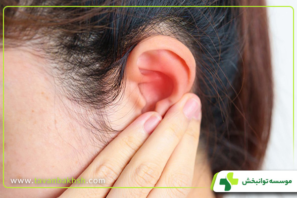 چرا عفونت گوش باعث سردرد می‌شود؟